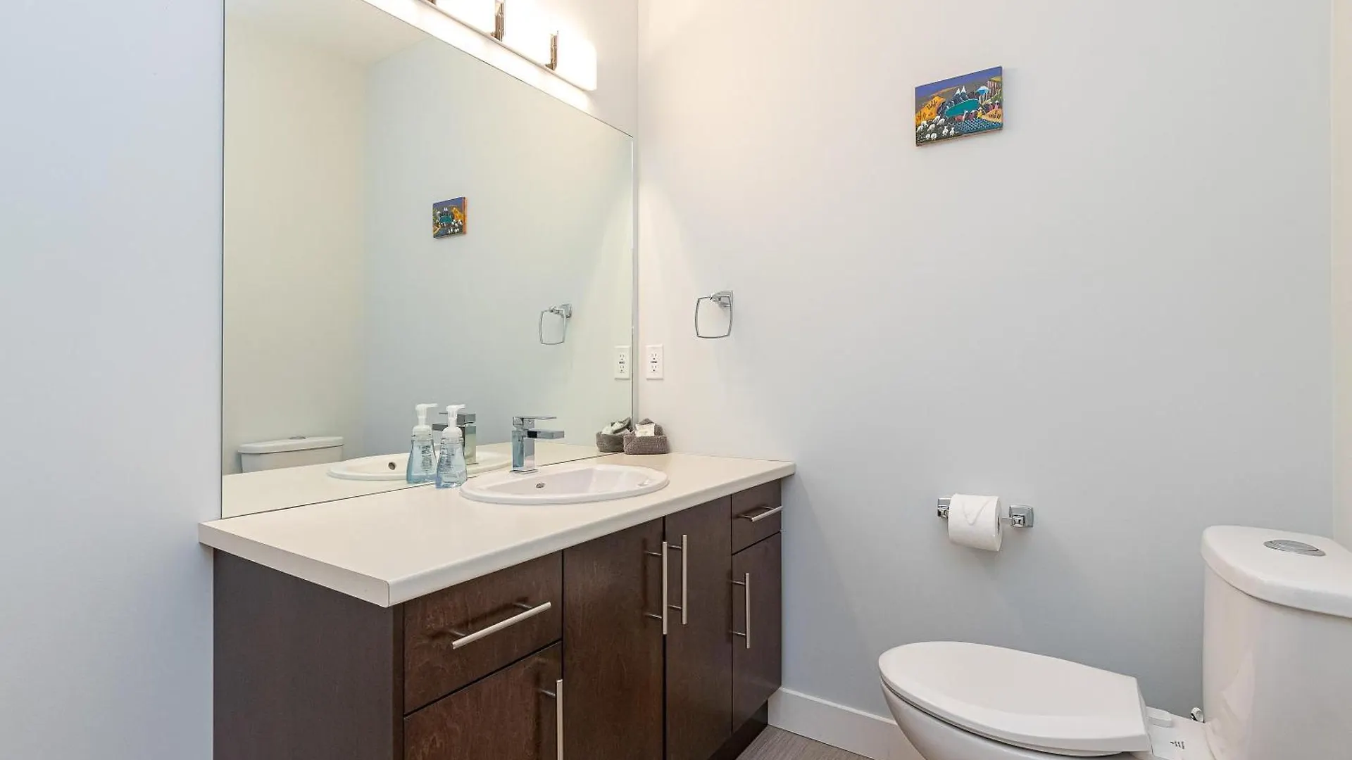 Come On In, The Water View Is Waiting For You,,, Oak Bay