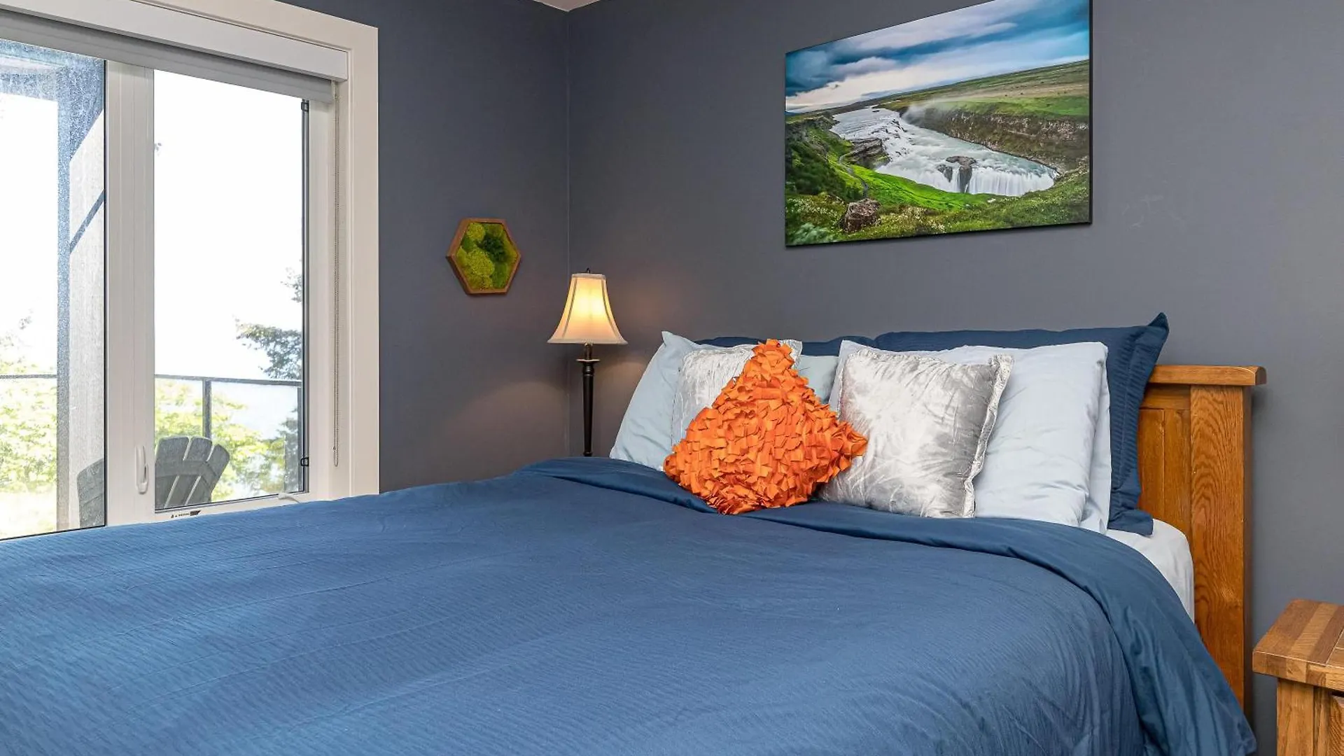 Come On In, The Water View Is Waiting For You,,, Oak Bay Holiday home